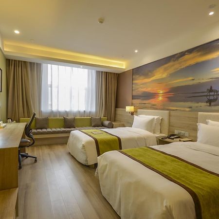 Xining Naduo Hotel Exterior photo